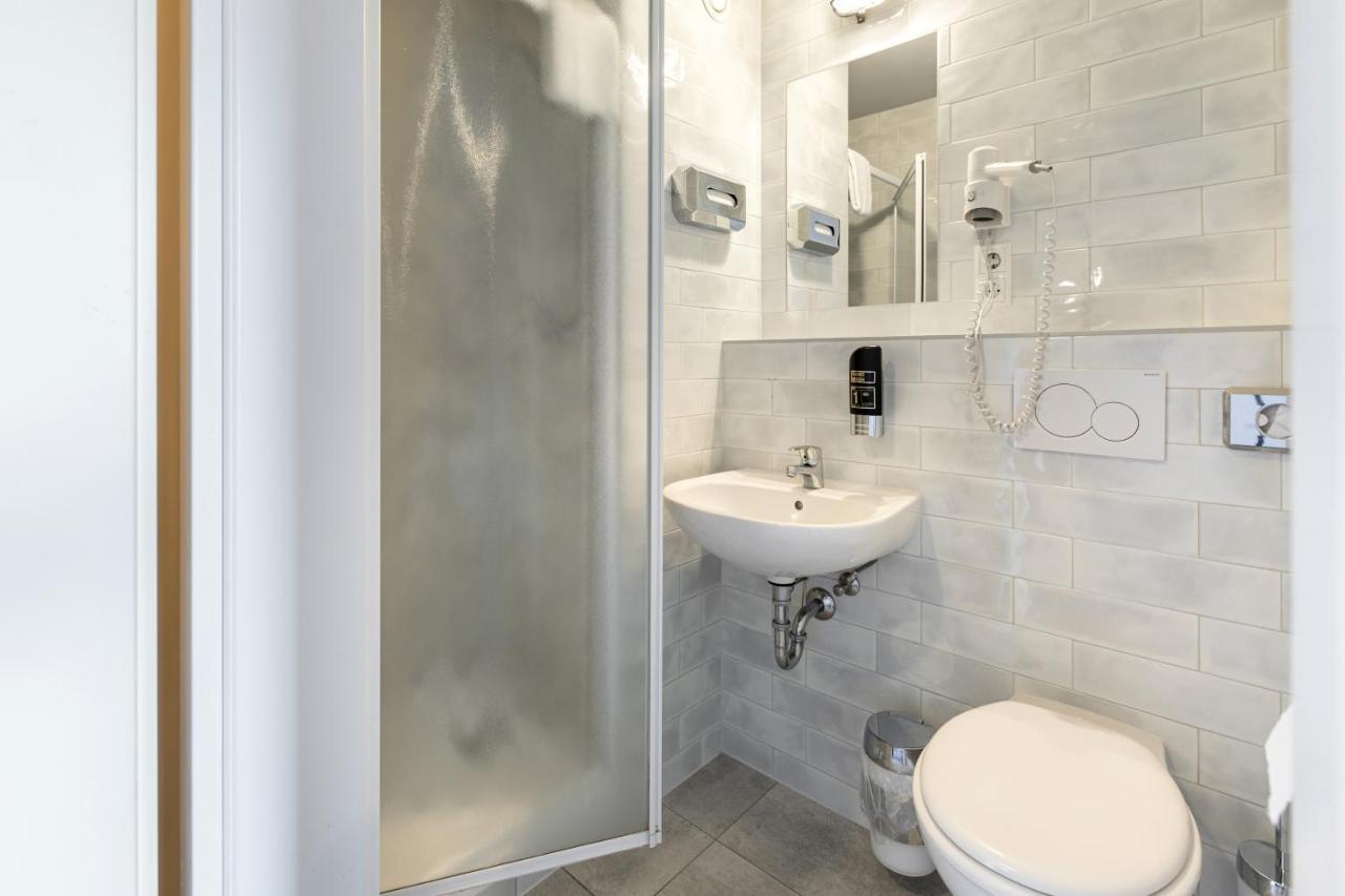 A&o Frankfurt Ostend Hotel 2*