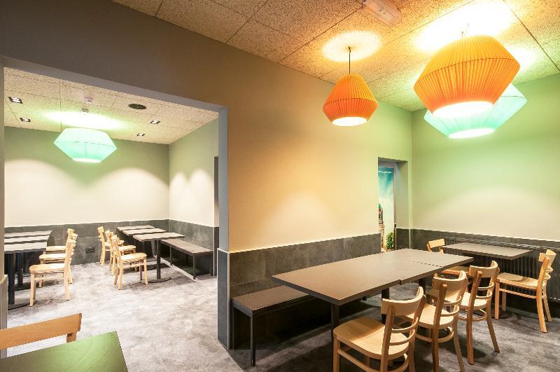 Hotel A&o Frankfurt Ostend 2*